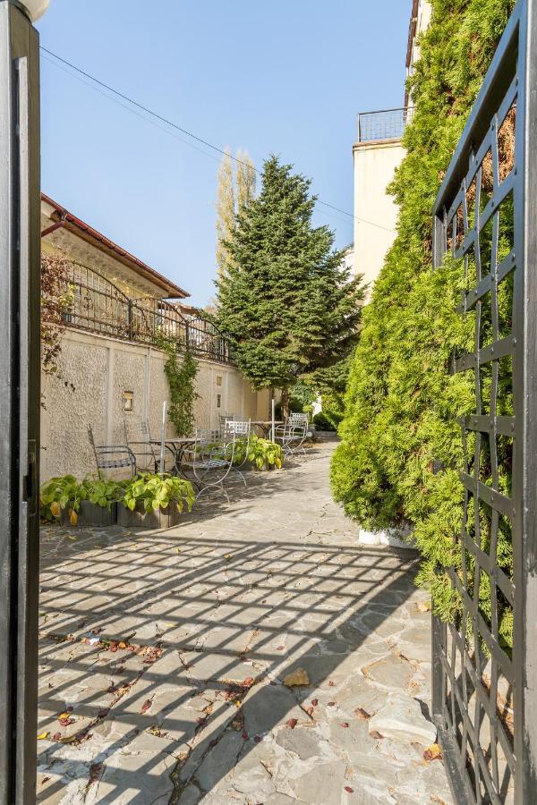 One Love Terrace Apartment Bukarest Eksteriør billede