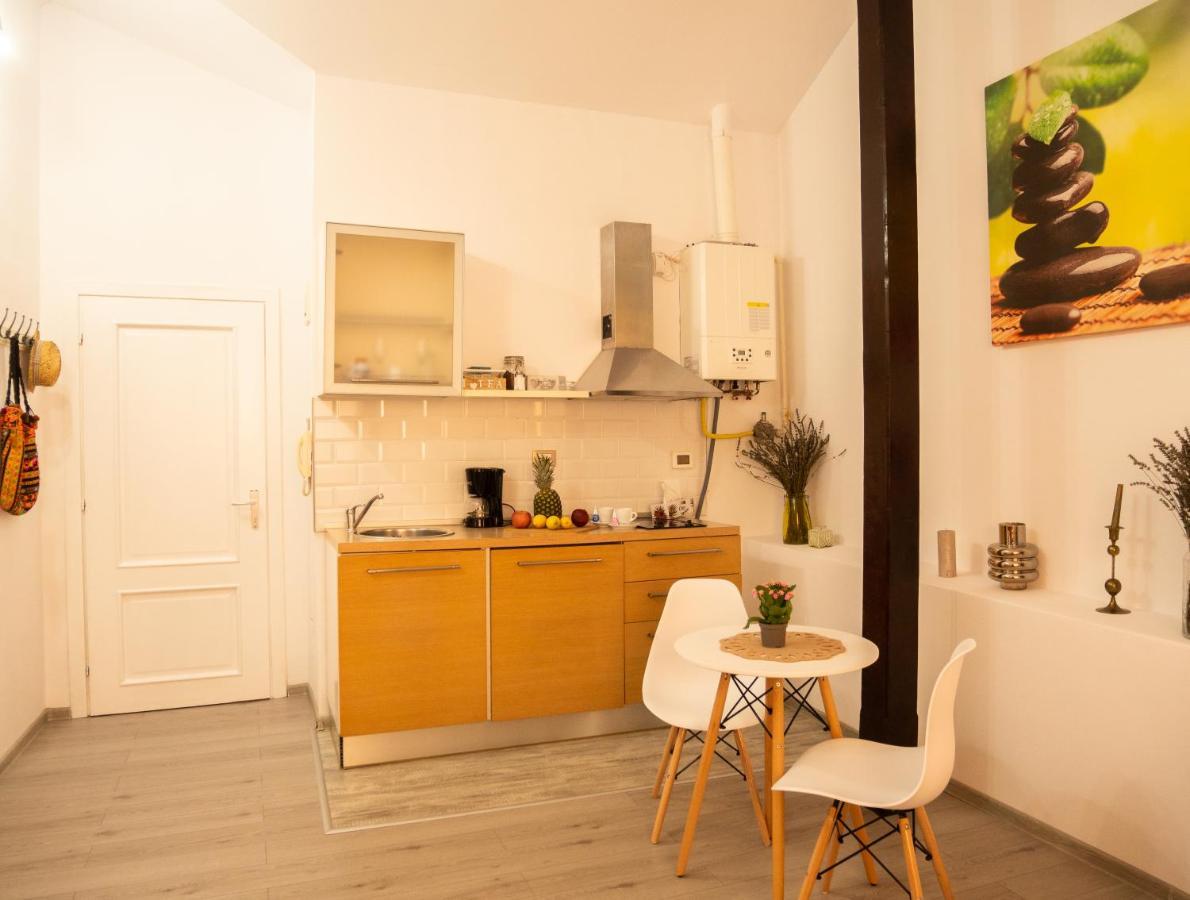 One Love Terrace Apartment Bukarest Eksteriør billede